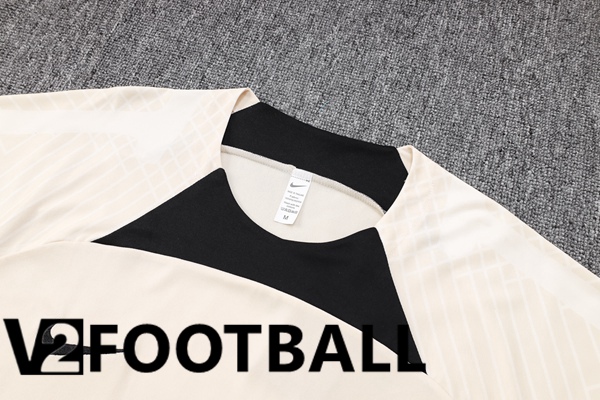 Paris PSG Training T Shirt + Shorts Brown 2023/2024
