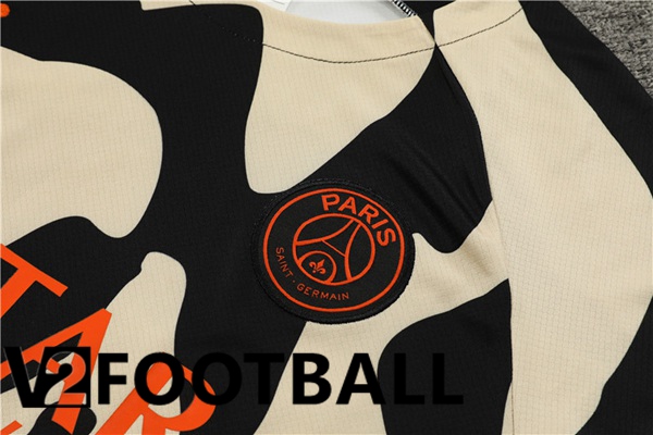 Paris PSG Training T Shirt + Shorts Black Yellow 2023/2024