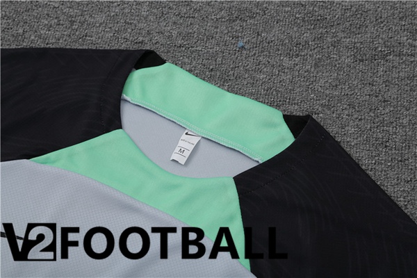 FC Liverpool Training T Shirt + Shorts Grey 2023/2024