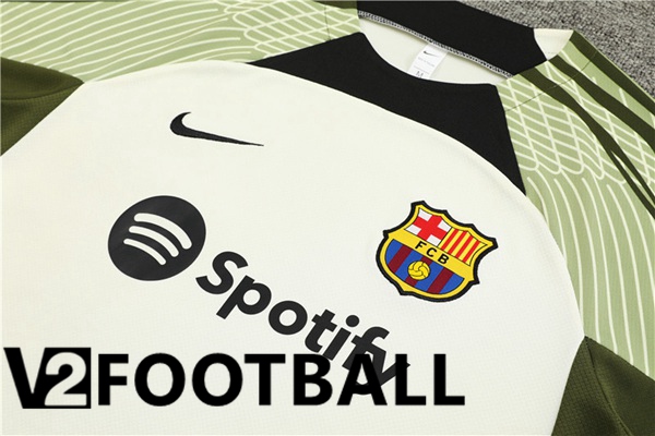 FC Barcelona Training T Shirt + Shorts White 2023/2024