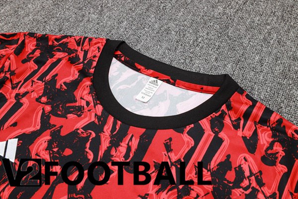 Manchester United Training T Shirt + Shorts Red Black 2023/2024