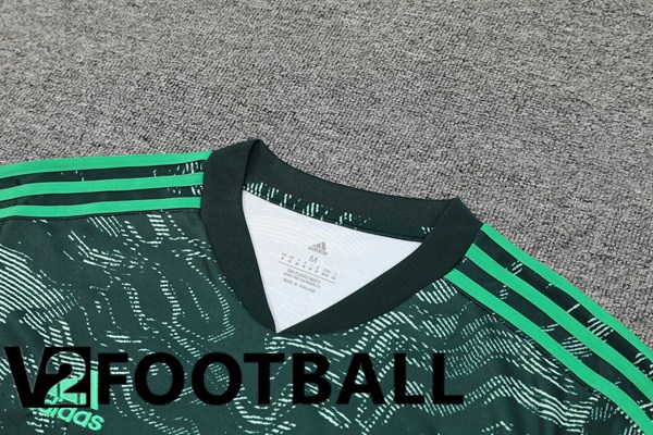 Real Madrid Training T Shirt + Shorts Green 2023/2024