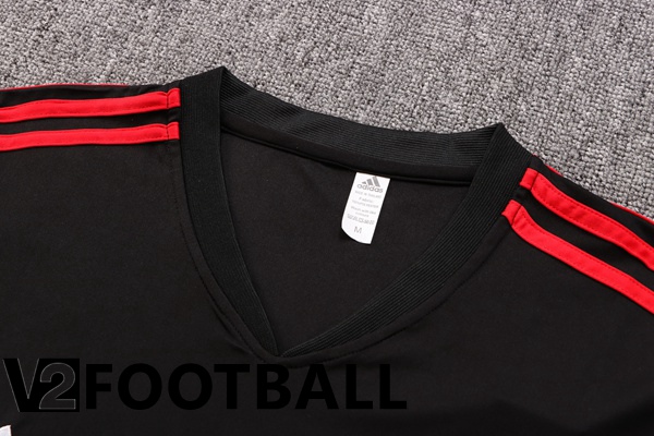 Manchester United Training T Shirt + Shorts Black 2022/2023